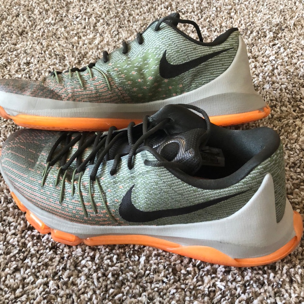PRACTICALLY NEW!! Kevin Durant Men’s Nike’s